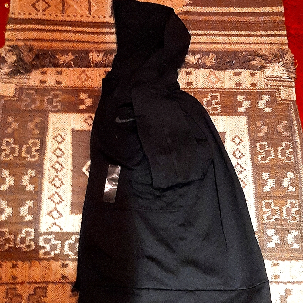 Therma-fit NIKE hoodie